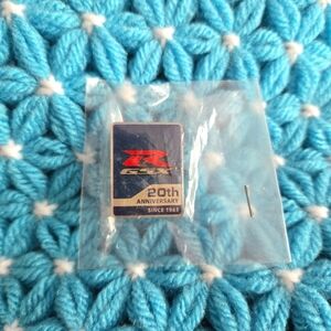 R GSX 20th Anniversary 2005 Metal Enamel Pin NWT